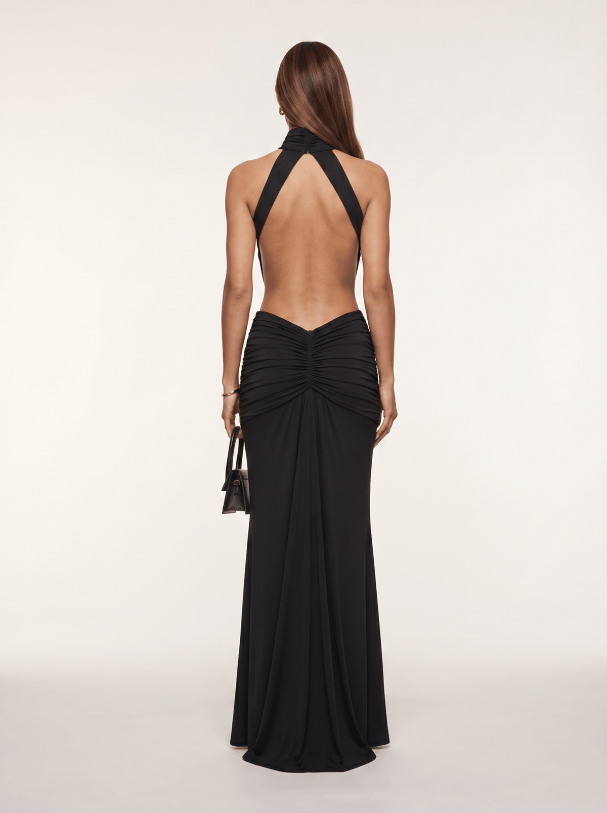 Silvia | Vestido Largo con Escote Halter